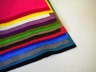 KEÇE KARIŞIK RENKLİ YAPIŞKANLI - 20X30 - 10'LU PK.
